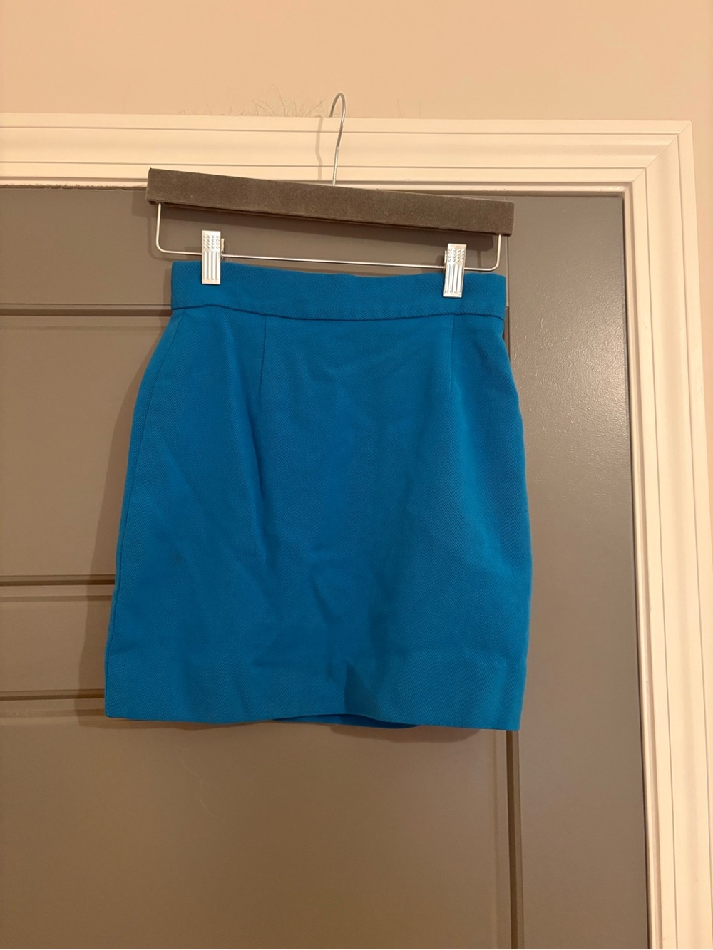 Moschino Cheap and Chic Vintage 100% Wool Turquoise Pencil Skirt IT 42 US 8